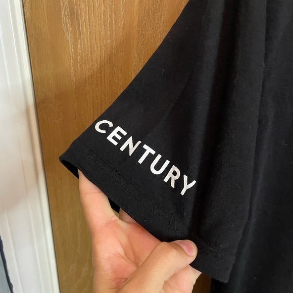Peloton Black Tshirt Medium Century 100 - Picture 5 of 6